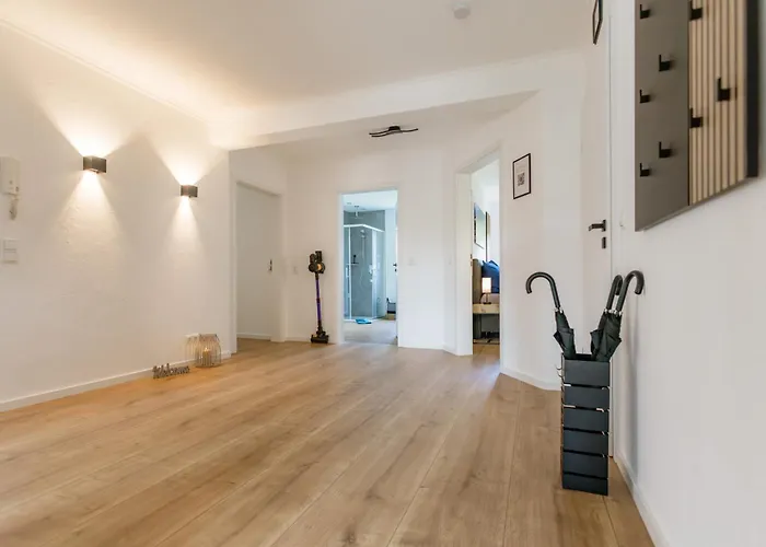 Kleeoase - Luxus Apartment- Jacuzzi - Dachterrasse - Kochinsel - Kostenlose Parkplaetze - In 10 Min